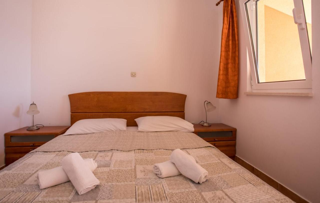 Apartmani Nikoletic Klek Dış mekan fotoğraf