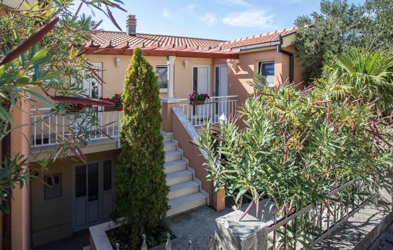 Apartmani Nikoletic Klek Dış mekan fotoğraf